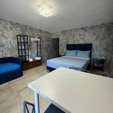 Edo House - Beachfront - Fronte Mare - - Private Parking *
