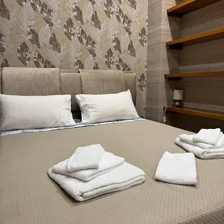 Edo House - Beachfront - Fronte Mare - - Private Parking Apartment *